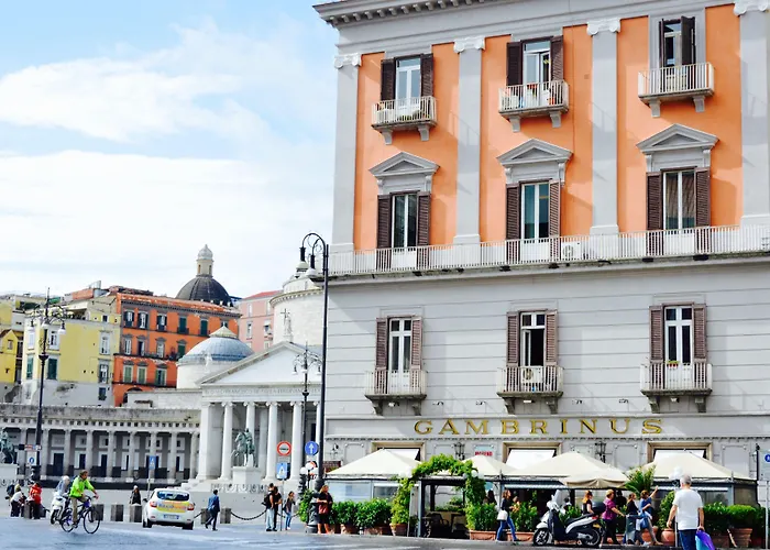 Relais Piazza Del Plebiscito B&B Nápoles